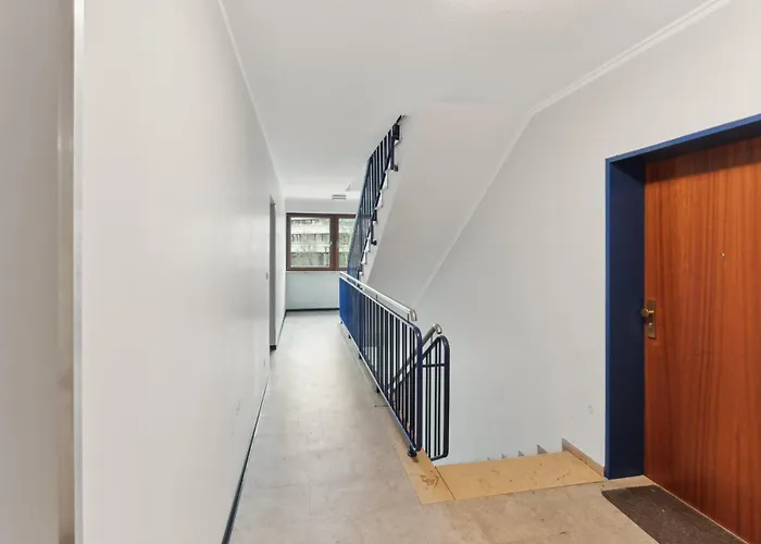 Sali Homes - Hz42 Charming In Heart Of With Balcony